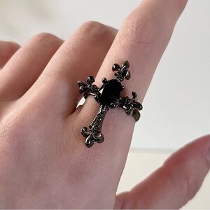 Hold NWOT Gothic Black Cross Ring